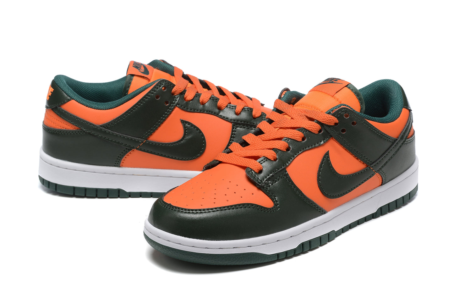 SB Dunk Low Retro Miami Hurricanes