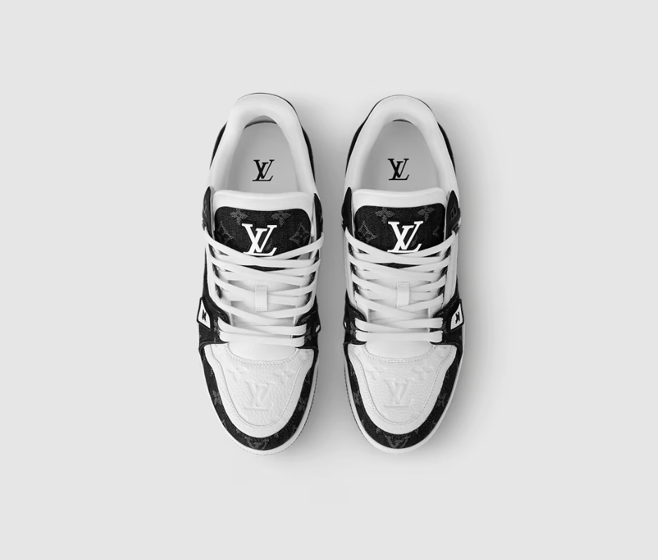 Louis Vuitton Trainer Sneaker Black