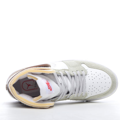 Air Jordan Women Air Jordan 1 High Zoom "Comfort Olive Aura"