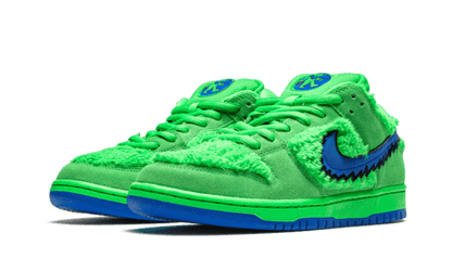 SB Dunk Low Grateful Dead Bears Green