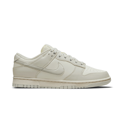 Dunk Low Light Bone